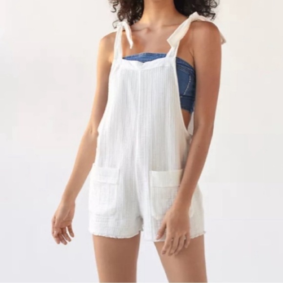 Billabong Pants - Billabong Girl On The Run Romper White/Cream - Size XS